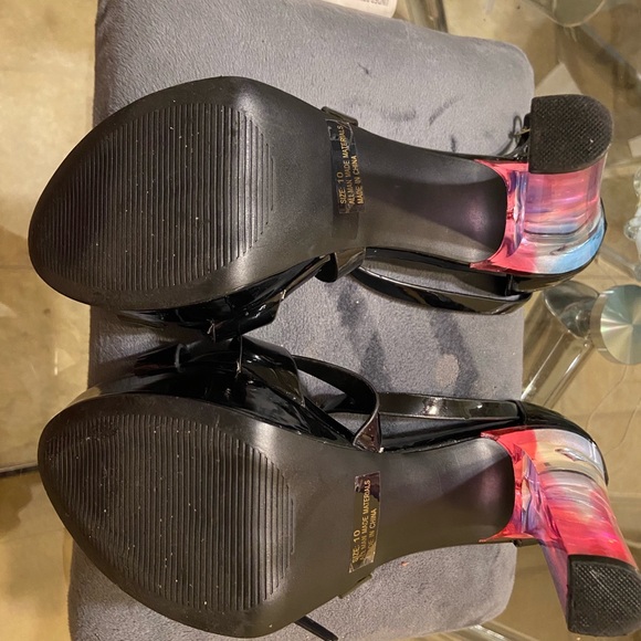 Black Sandal Colorful Heel - Picture 3 of 3